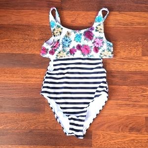 Girls Swimsuit